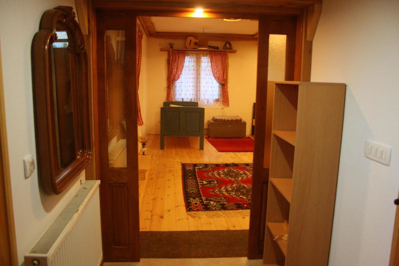 Кемпинги Camp Rabrenović Мойковац
