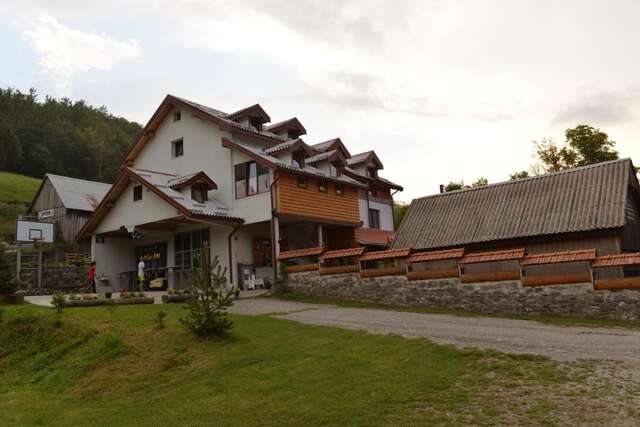 Кемпинги Camp Rabrenović Мойковац-5